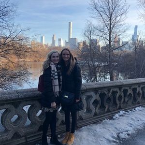 Meet your Posher, Andrea